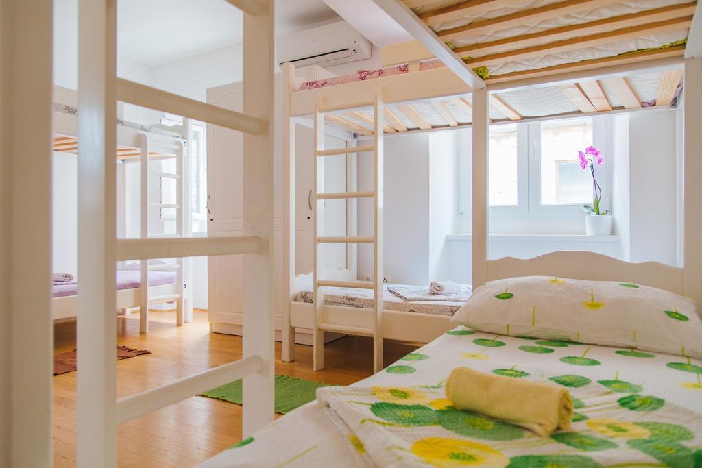 Auberge de jeunesse Cheap Sleep Marinero (Adults Only) à Hvar Town Extérieur photo